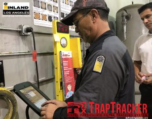 DPF Technician Using FSX TrapTracker Inland Kenworth Los Angeles